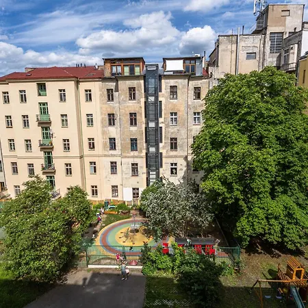 Apartment Safarikova 18