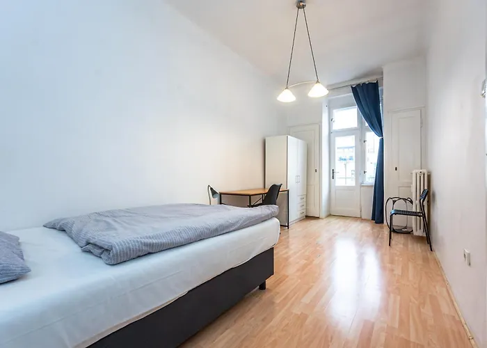 Apartment Safarikova 18 Prague