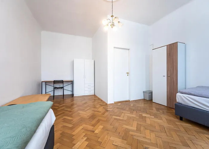 Safarikova 18 * Praga