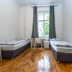 Safarikova 18
