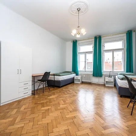 Appartement Safarikova 18