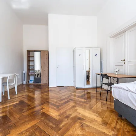 Safarikova 18 Appartement