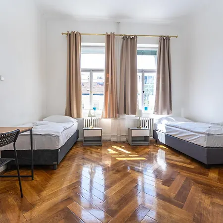 Safarikova 18 Appartement